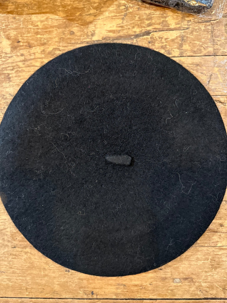 Wool Blend Beret - SHOP KINDRED LA LLC
